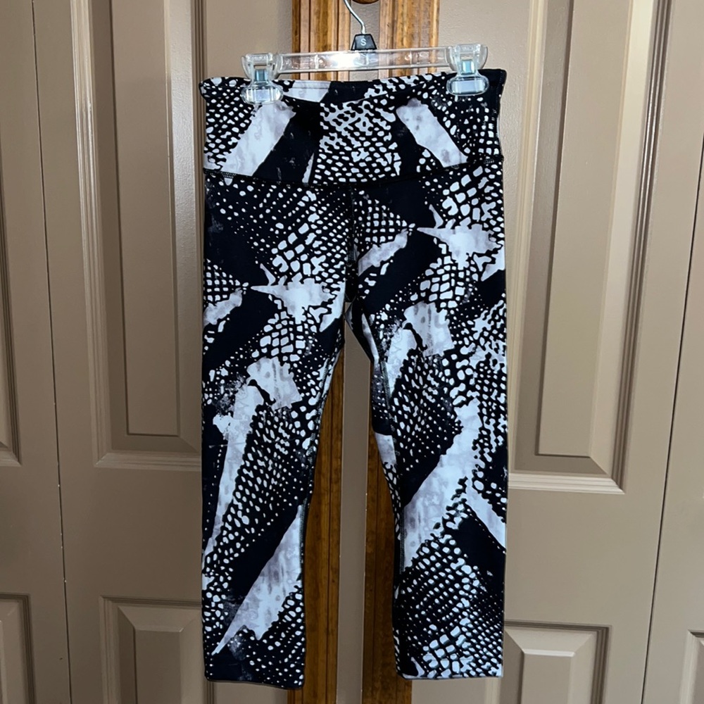 Lululemon Capri leggings